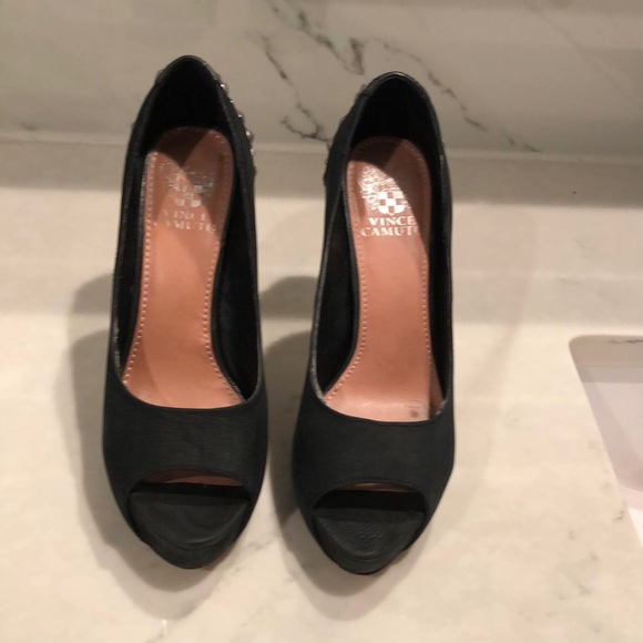 Vince Camuto  heels - Picture 2 of 11